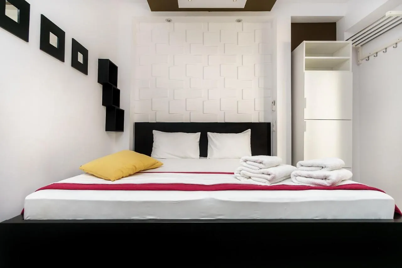 C.8 Indigo&Leon #Suite_In_City_Center Thessaloniki 0*,  Greece